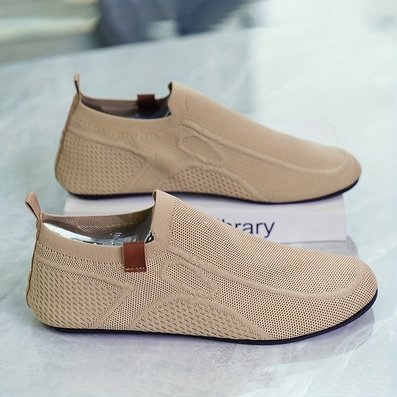 2026 Men'S Casual Slip-On Loafers, Solid Color Versatile Light Trend, Suitable for Walking, Daily Wear, Modern Casual Sneakers