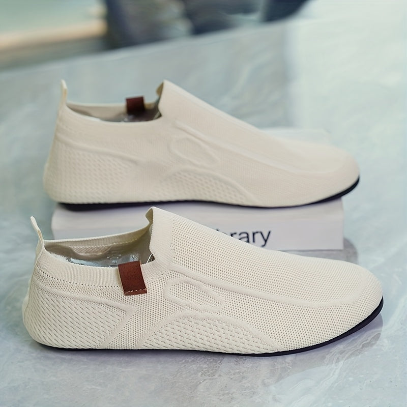 2026 Men'S Casual Slip-On Loafers, Solid Color Versatile Light Trend, Suitable for Walking, Daily Wear, Modern Casual Sneakers